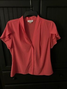 Calvin Klein Coral V-Neck Short Flutter Sleeve Blouse